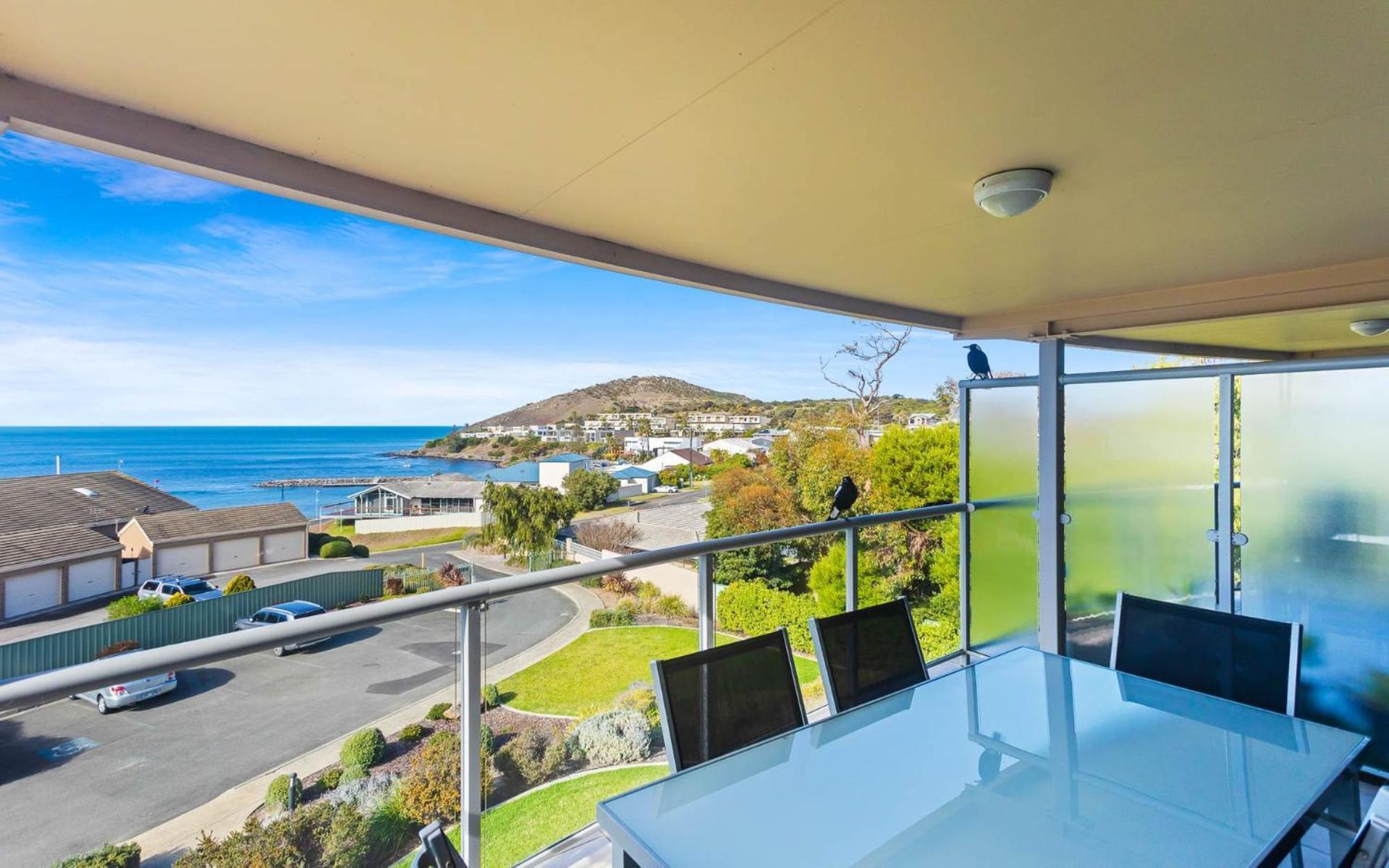 Blue Horizon -Unit 5, 2 Solway Crescent, Encounter Bay Villa Exterior photo