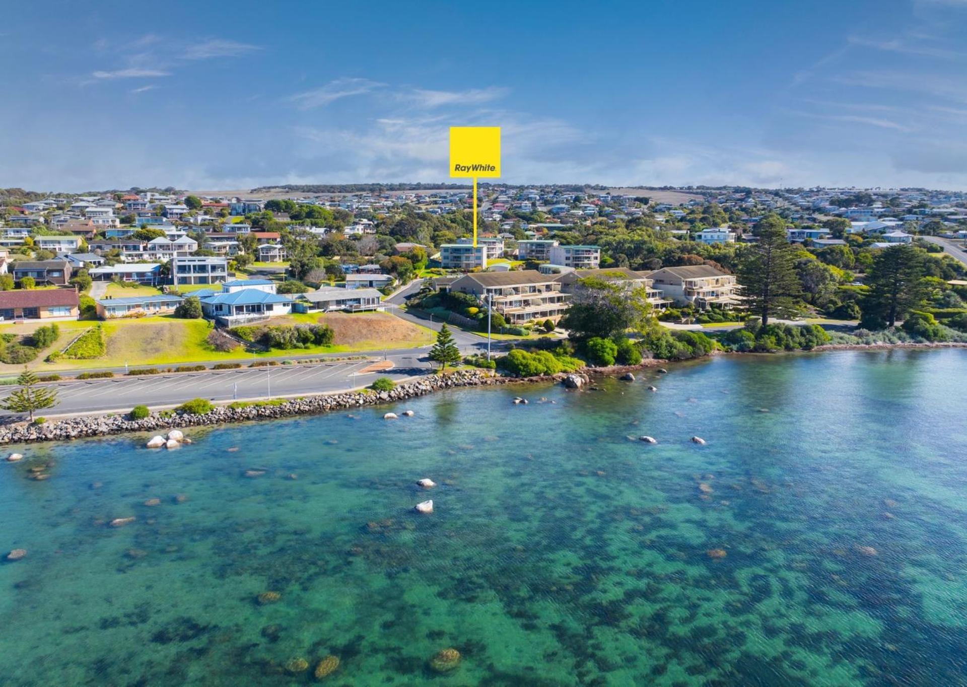 Blue Horizon -Unit 5, 2 Solway Crescent, Encounter Bay Villa Exterior photo